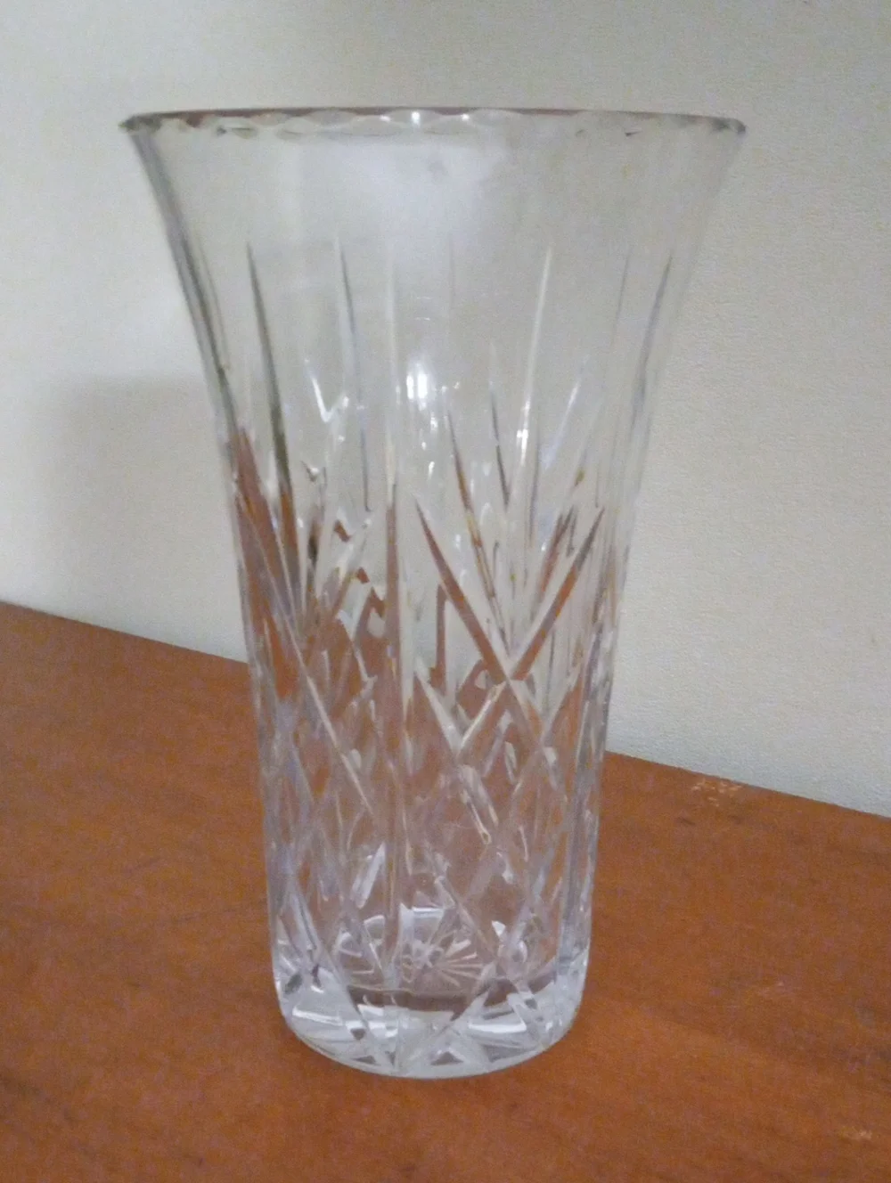 Vintage Royal Gallery 24% Lead Crystal Flared Flower Vase Croatia
